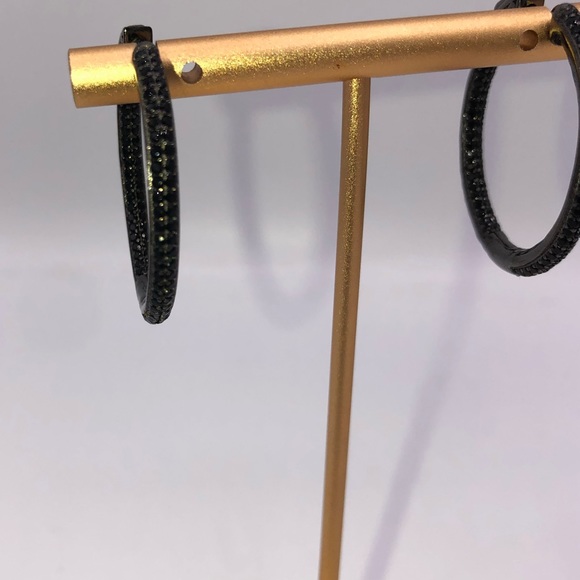 2ct Black Sapphire Hoops - Picture 11 of 14